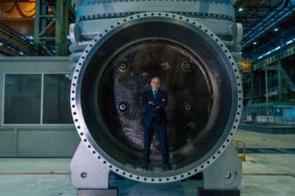 Puerto de Trieste maneja y envía a Arabia Saudí válvula más grande del mundo