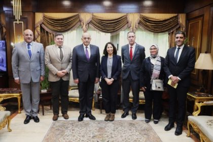 Puertos de Marsella y Alejandría dan seguimiento a declaración de intenciones conjunta