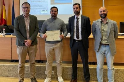 Cátedra Valenciaport-UPV reconoce dos TFT que preparan instalaciones portuarias para el cambio climático