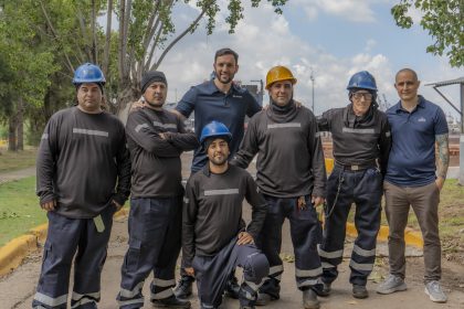 Argentina: Astillero Tandanor incorpora indumentaria con certificación internacional