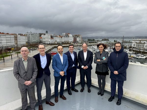 Autoridas portuarias de A Coruña y Baleares sostienen reunión para abordar desafíos de la industria