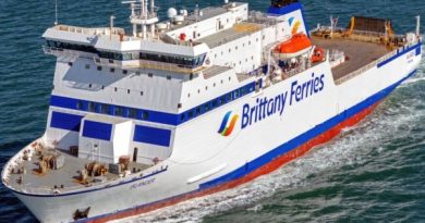 Brittany Ferries observa fuertes reservas anticipadas para servicios a Guernsey Brittany Ferries observa fuertes reservas anticipadas para servicios a Guernsey