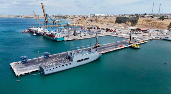 Puerto de Paita recibe escala de buque de la Marina de Guerra del Perú