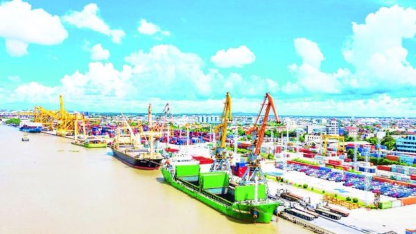 Vietnam asegura que en 2030 contará con puertos verdes