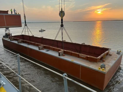 Uruguay: Nueva Palmira recibe primeras 45 barcazas de un total de 400 para LHG Mining