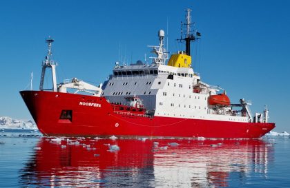 Armada despliega operativo de evacuación médica desde buque en la Antártica 