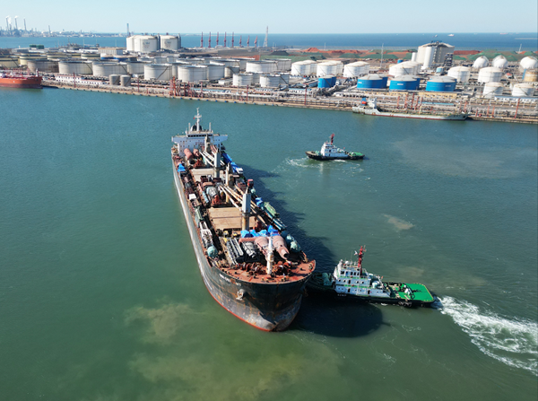China: Puerto de Yantai lanza ruta de carga fraccionada a Namibia