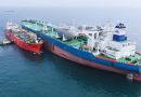 CLPe y CNOOC logran histórica operación de abastecimiento de GNL barco a barco a petrolero en Hong Kong