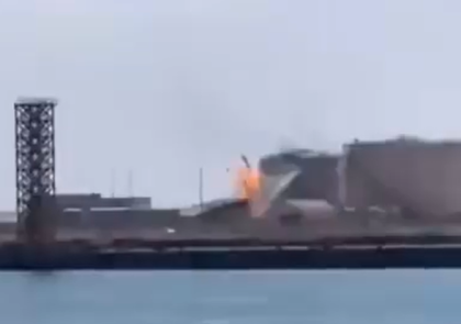 Omán: Dron impacta un tanque de combustible en Puerto de Duqm