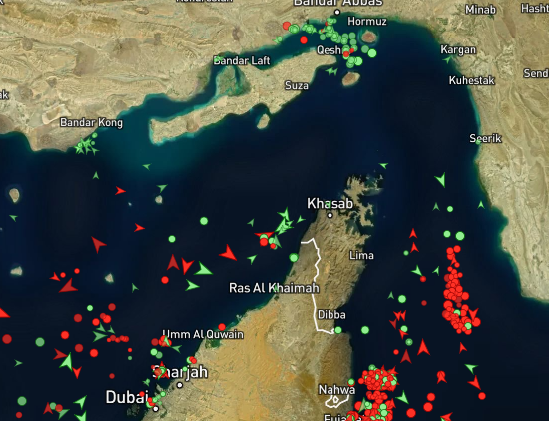 China califica al estrecho de Ormuz como "importante ruta comercial" y pide cese de operaciones militares China califica al estrecho de Ormuz como "importante ruta comercial" y pide cese de operaciones militares