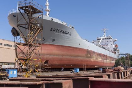 Argentina: Tandanor completa trabajos de mantenimiento en el buque petrolero Estefanía H