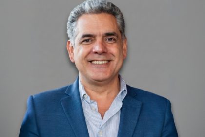 Luisenrique Navas: Decisiones que mueven al Ecuador, más allá de la carga y las grúas